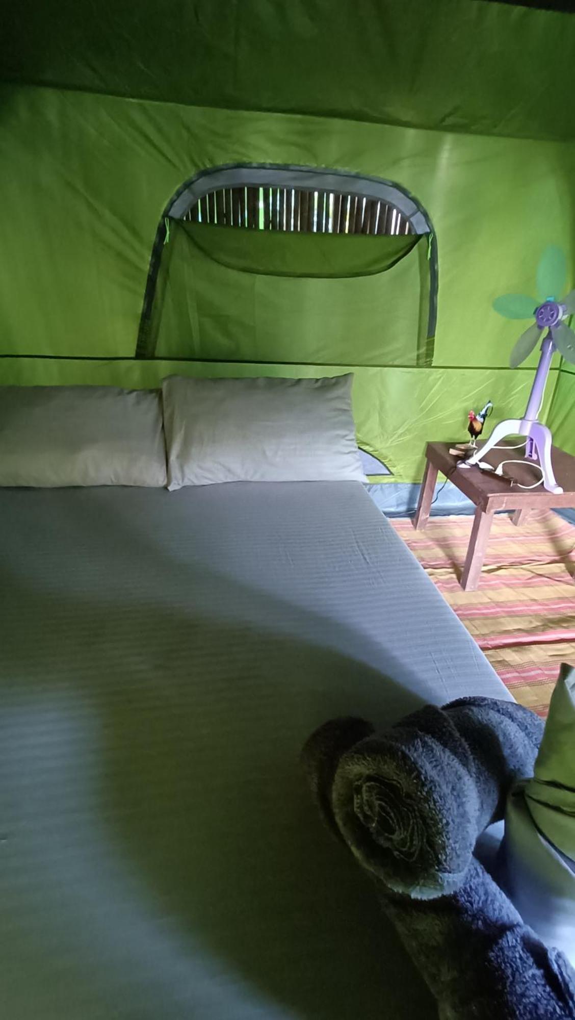Tony'S Country Glamping With Chalet With Private Wash Room Accommodation El Nido Ngoại thất bức ảnh
